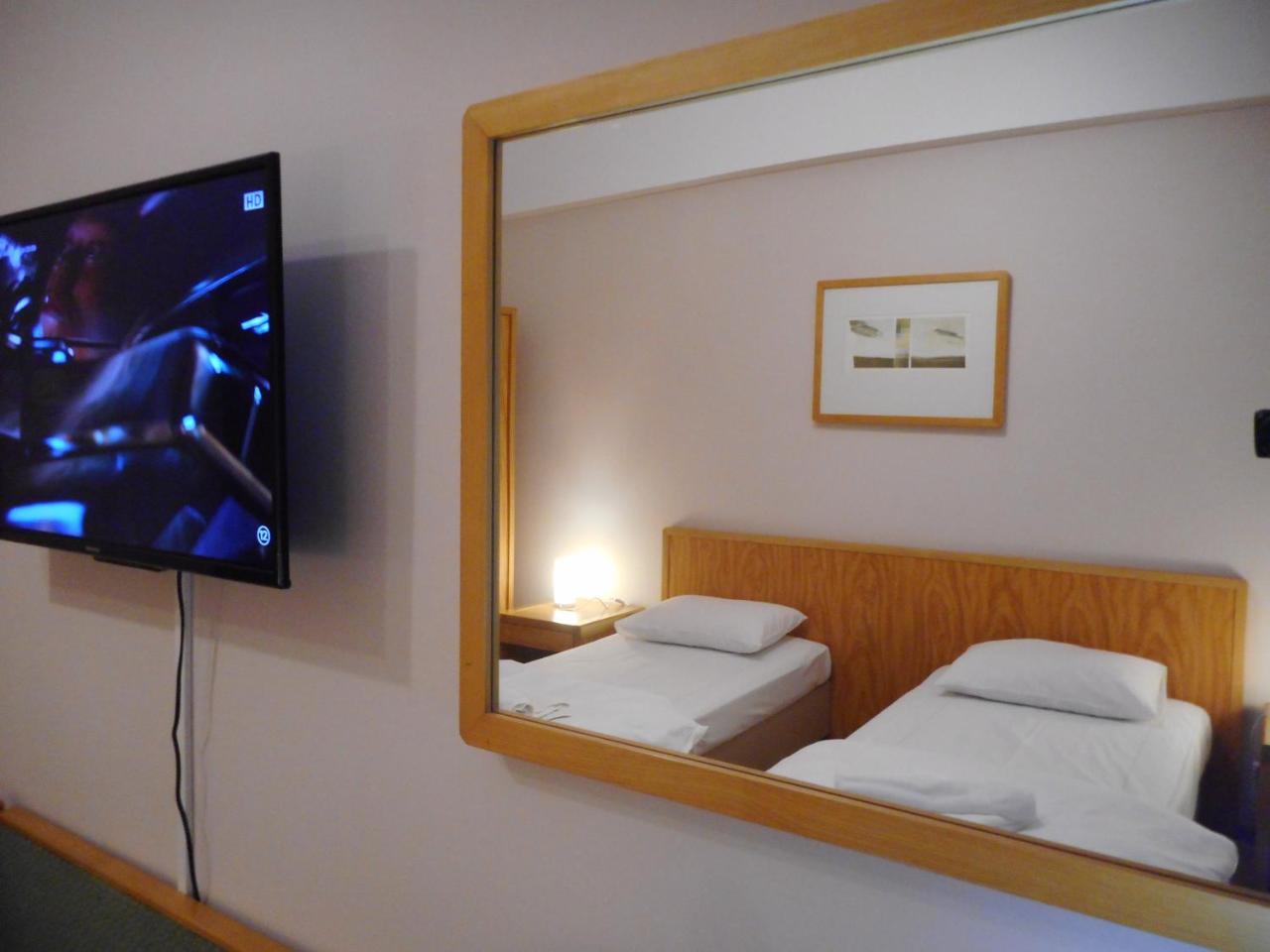 Hotel Holiday Victoria Victoria  Luaran gambar