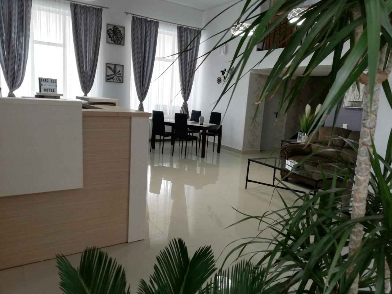 Hotel Holiday Victoria Victoria  Luaran gambar