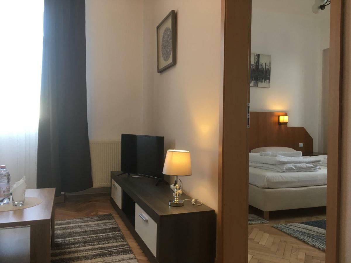 Hotel Holiday Victoria Victoria  Luaran gambar